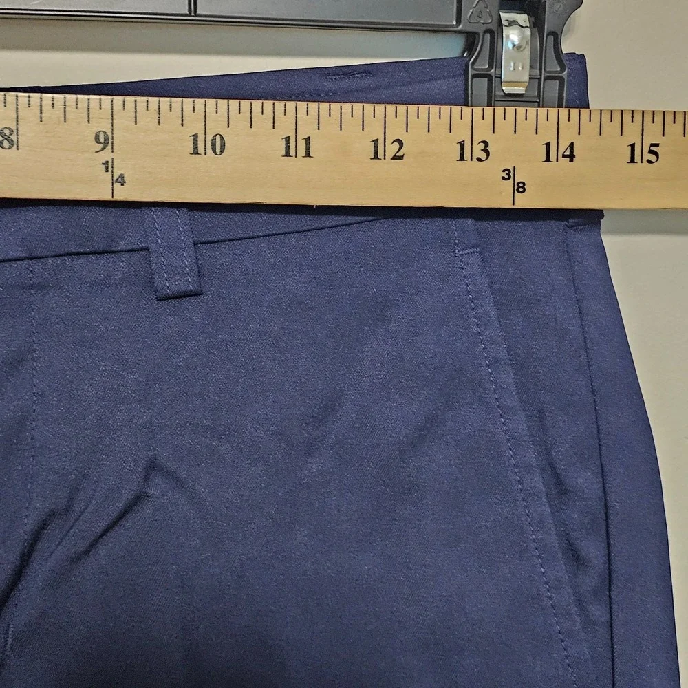 Men Shorts 28 X 7 Navy Straight Fit Flat Front Performance Elastic Waistband 988